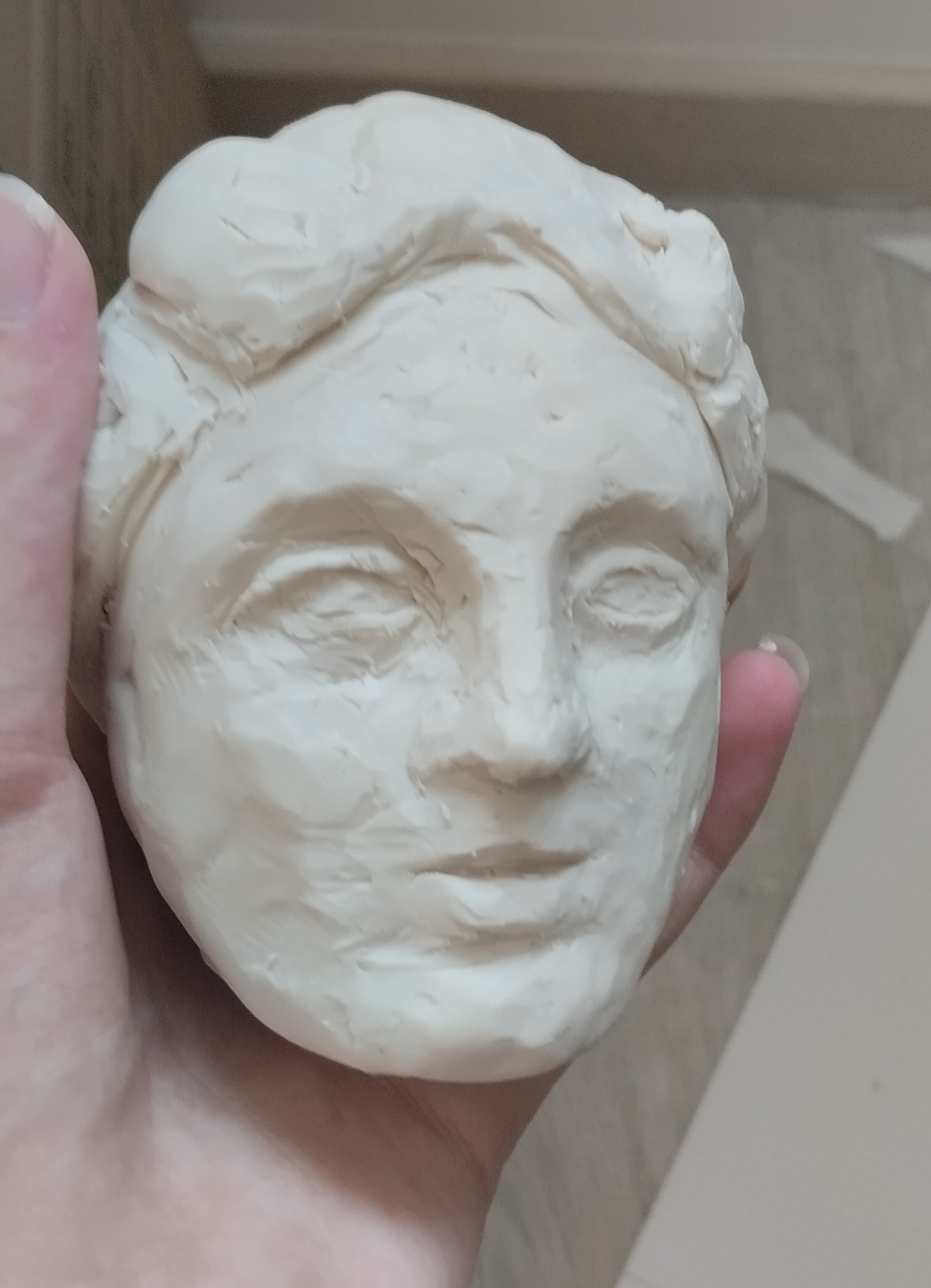 Étude de figure humaine en plastiline inspirée de la tradition académique