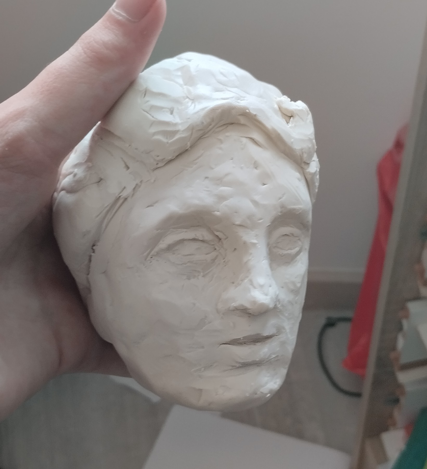 Étude sculptée de l'anatomie humaine réalisée en plastiline
